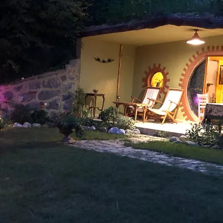 Dag Evi ,2 Oda, View, Fireplace Jakuzi,6 Person Kemping Sapanca
